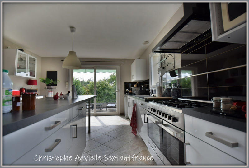 Maison - 138 m² - 4 pièces