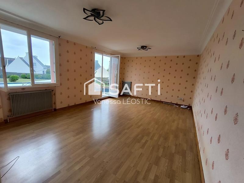Maison - 90 m² - 5 pièces