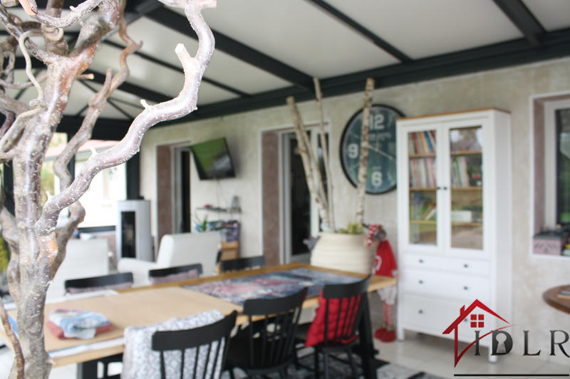 Maison - 180 m² - 6 pièces