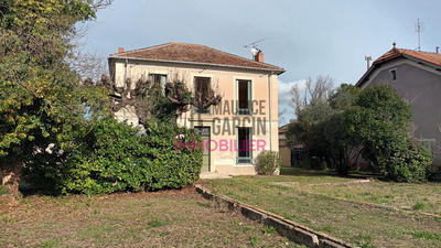 Maison - 168 m² - 7 pièces