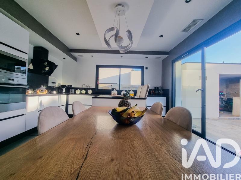 Maison - 144 m² - 6 pièces