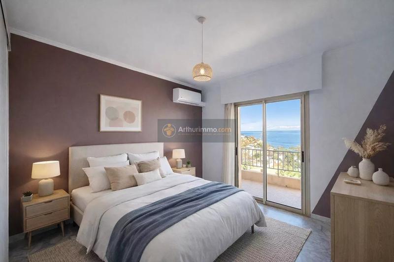 Appartement - 84 m² - 4 pièces