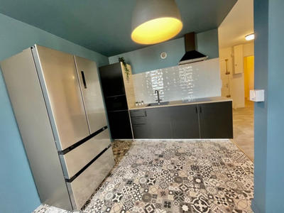 Chambre - 11 m² - 5 pièces