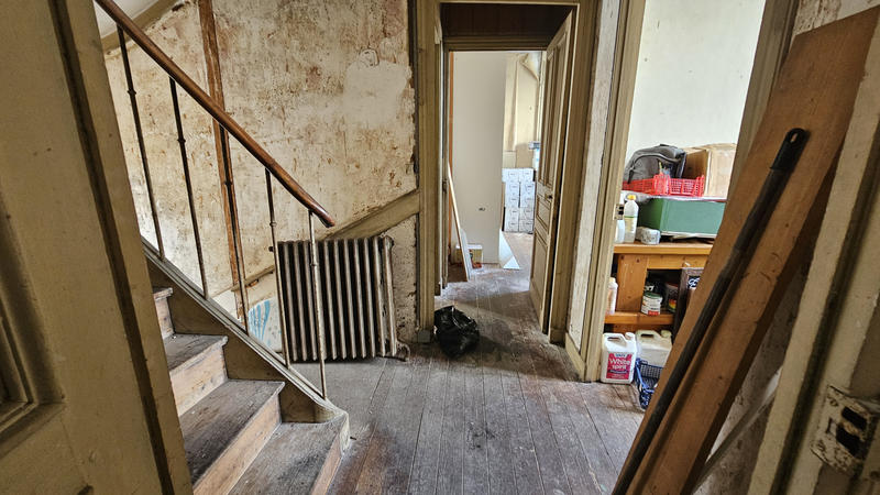 Local d'activités - 161 m² - 4 pièces