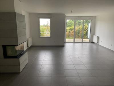 Maison - 145 m² - 5 pièces