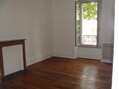 Appartement ancien - 59 m² - 3 pièces