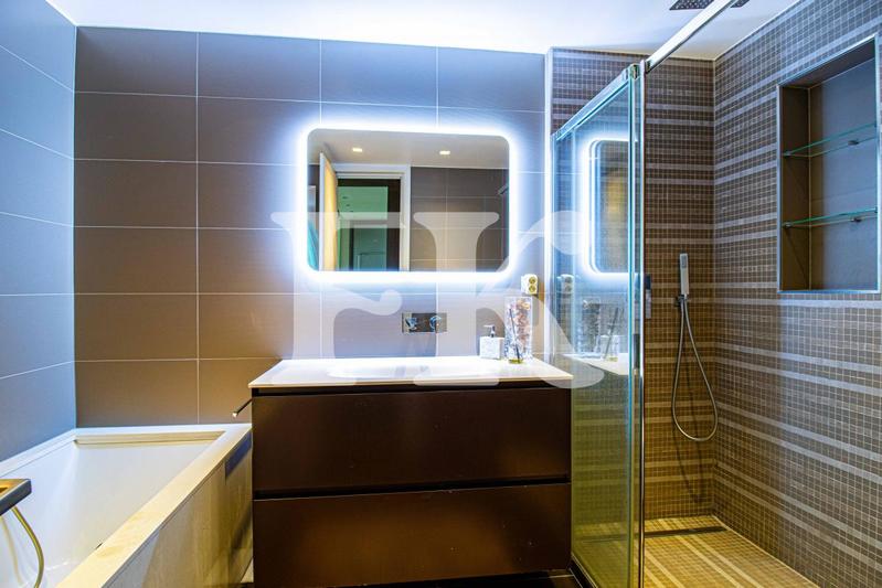 Appartement - 149 m² - 5 pièces