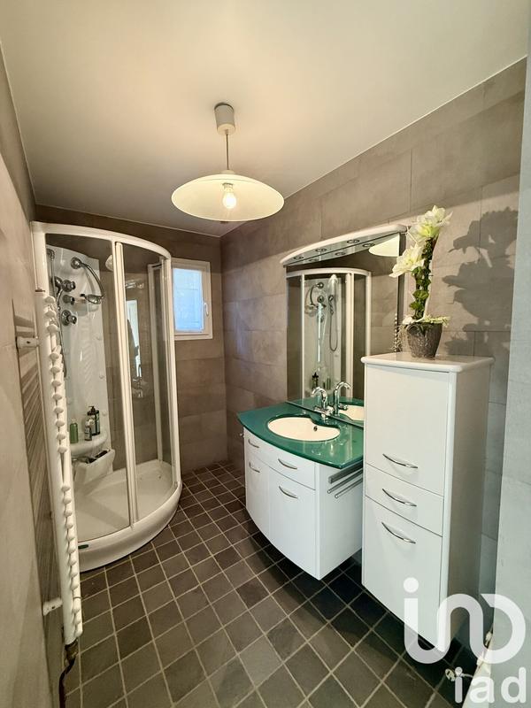 Maison - 147 m² - 6 pièces