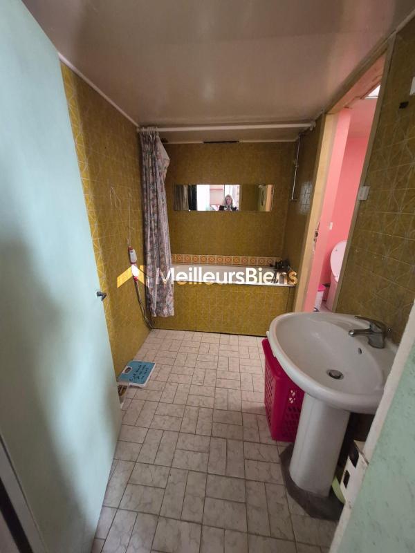 Propriété - 125 m² - 6 pièces