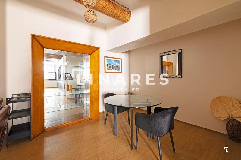 Appartement - 120 m² - 4 pièces