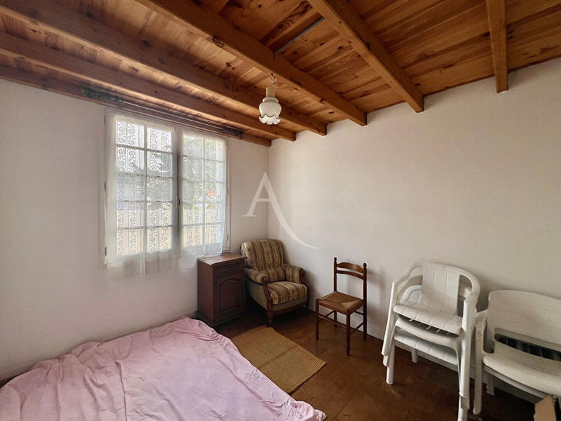 Maison - 96 m² - 5 pièces