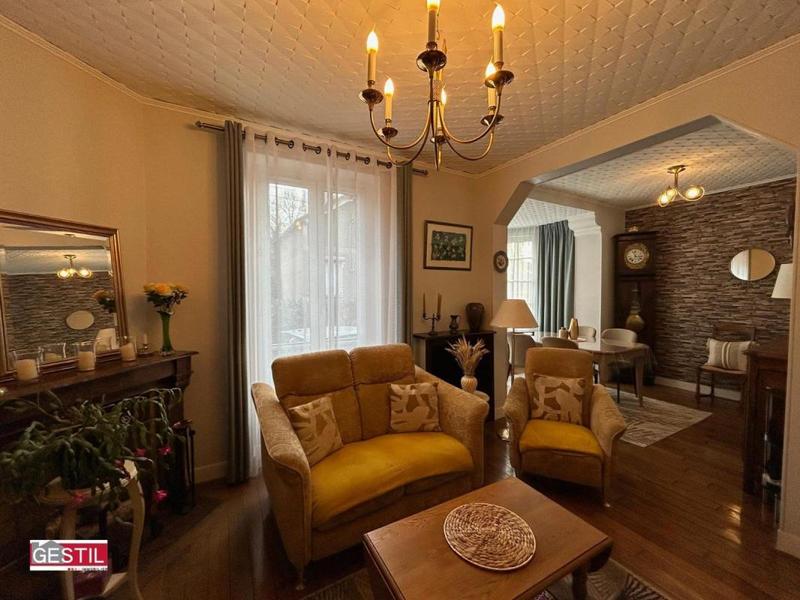 Maison - 100 m² - 5 pièces