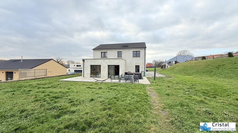 Maison contemporaine - 135 m² - 6 pièces