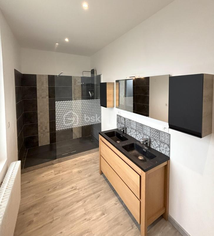 Maison de maîtres - 160 m² - 6 pièces