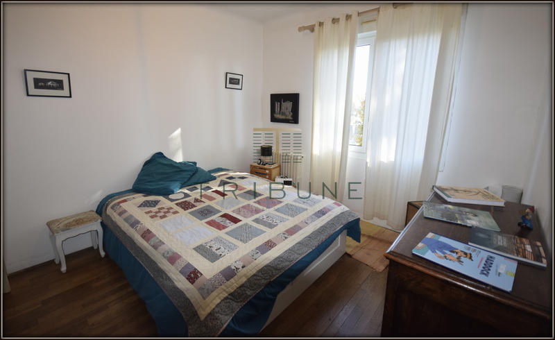 Maison - 220 m² - 7 pièces