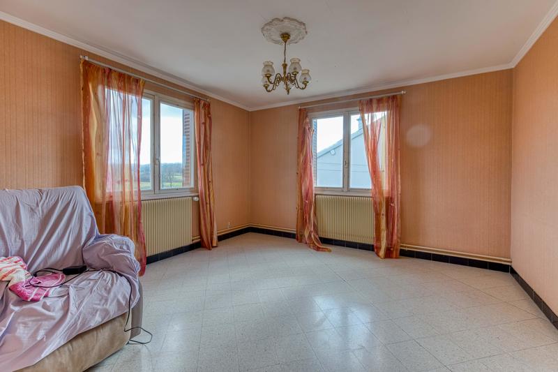 Maison - 79 m² - 5 pièces