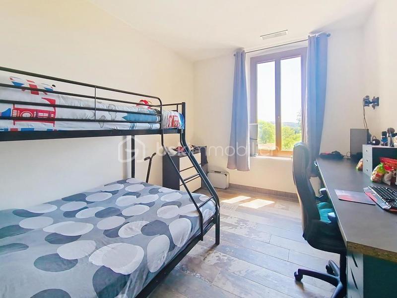 Appartement - 153 m² - 5 pièces