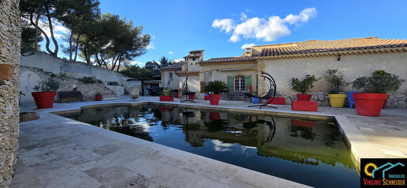 Maison - 160 m² - 8 pièces