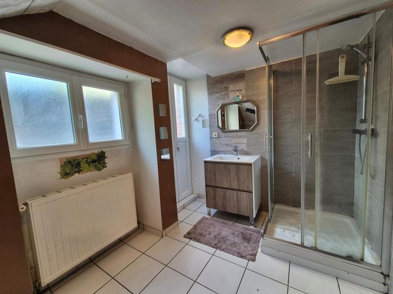 Maison - 161 m² - 6 pièces