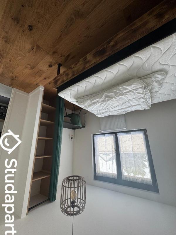 Chambre - 13 m² - 1 pièce