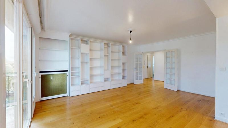 Appartement - 90 m² - 4 pièces