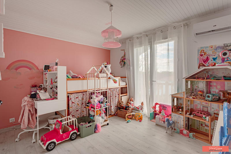 Maison traditionnelle - 129 m² - 7 pièces