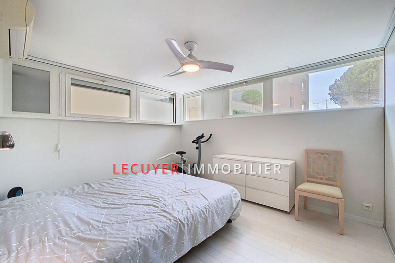 Appartement - 143 m² - 4 pièces