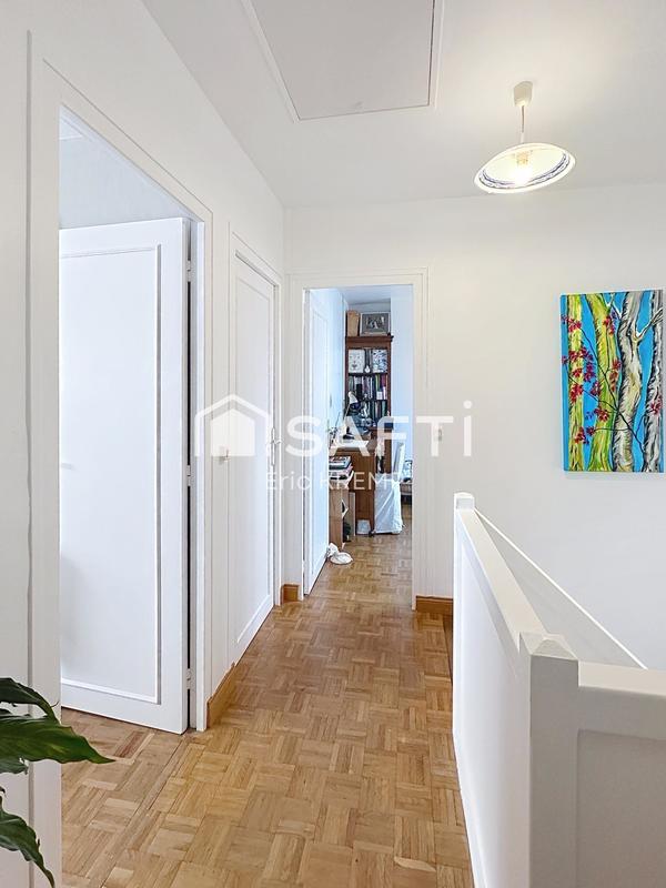 Maison - 108 m² - 6 pièces