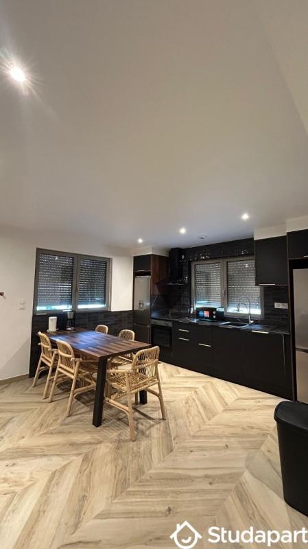 Chambre - 12 m² - 1 pièce