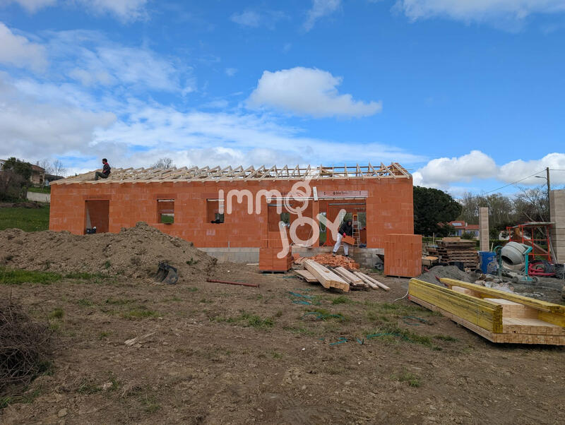 Maison - 127 m² - 5 pièces