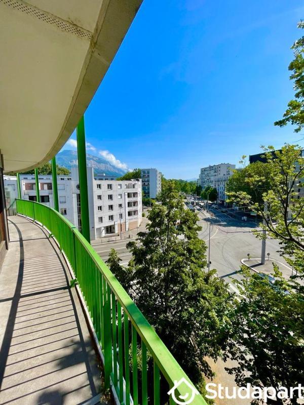 Chambre - 14 m² - 1 pièce