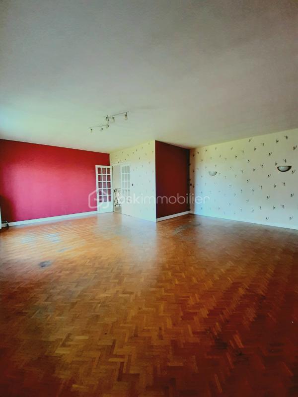 Maison traditionnelle - 128 m² - 5 pièces