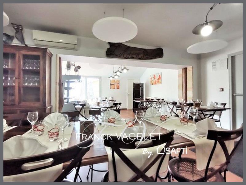 Local commercial - 187 m² - 3 pièces