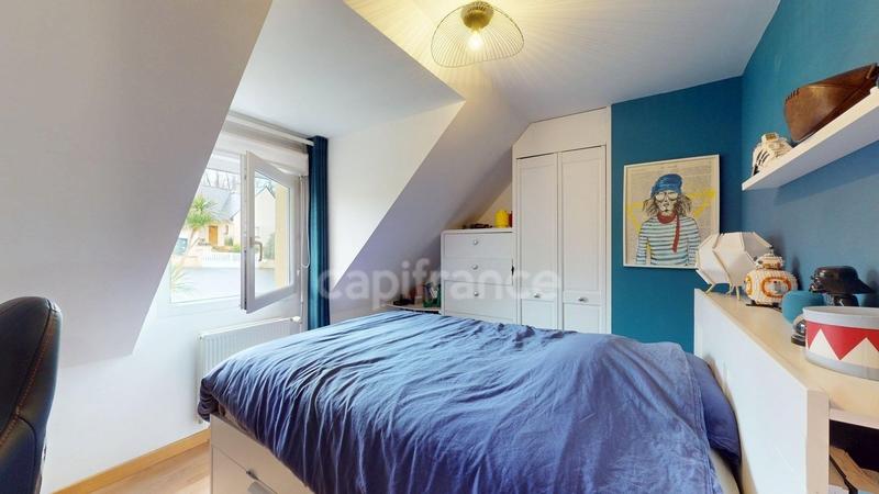 Maison - 95 m² - 5 pièces