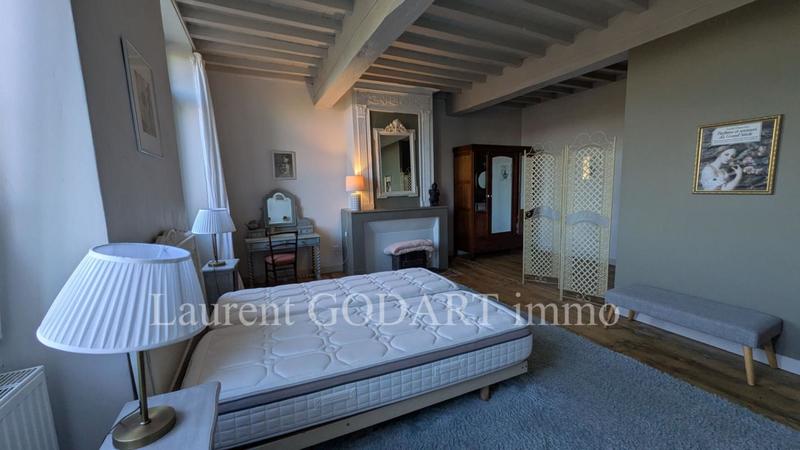 Maison - 426 m² - 14 pièces