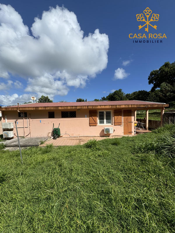 Maison traditionnelle - 94 m² - 4 pièces