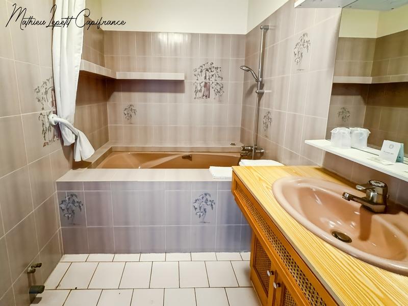 Maison en pierre - 550 m² - 14 pièces