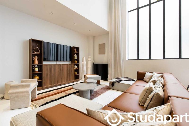 Appartement - 180 m² - 7 pièces