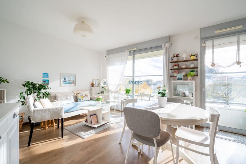 Appartement - 60 m² - 3 pièces