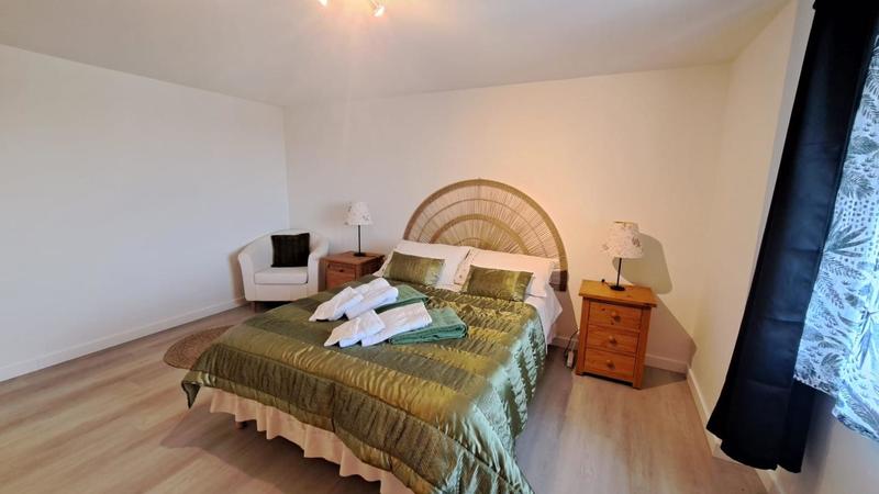 Maison - 430 m² - 19 pièces