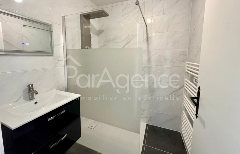 Maison - 115 m² - 4 pièces