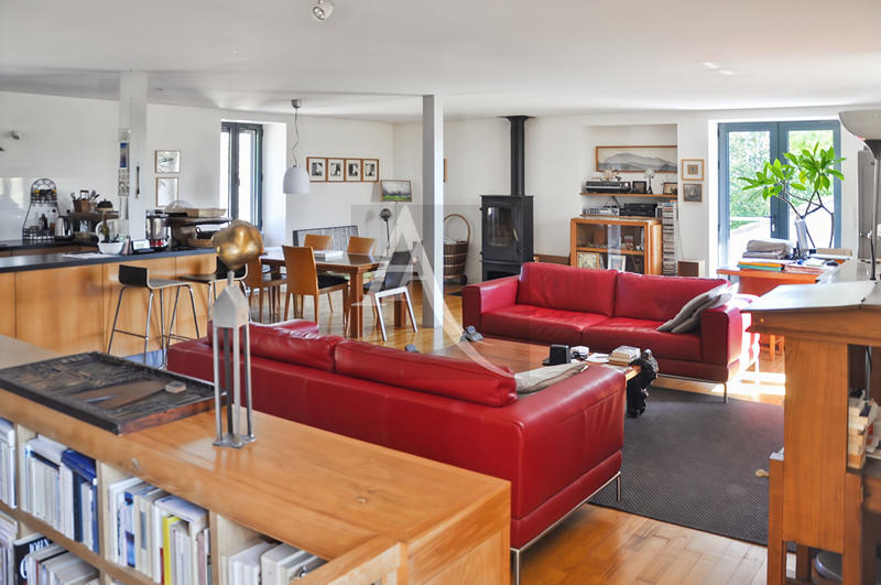 Maison - 178 m² - 7 pièces