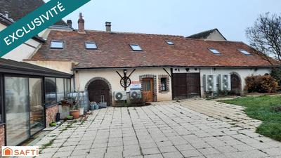 Maison de village - 340 m² - 9 pièces