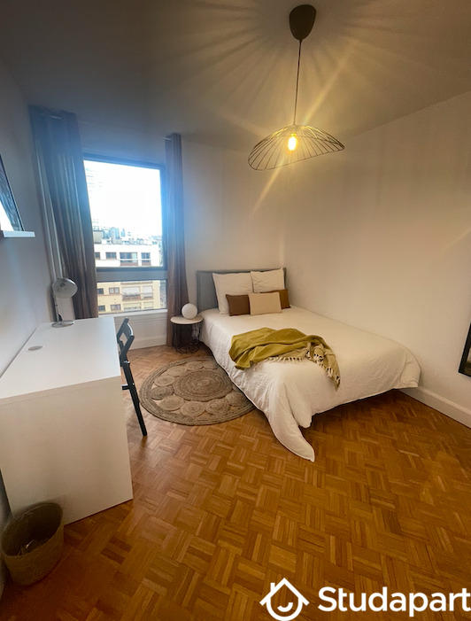 Chambre - 13 m² - 1 pièce