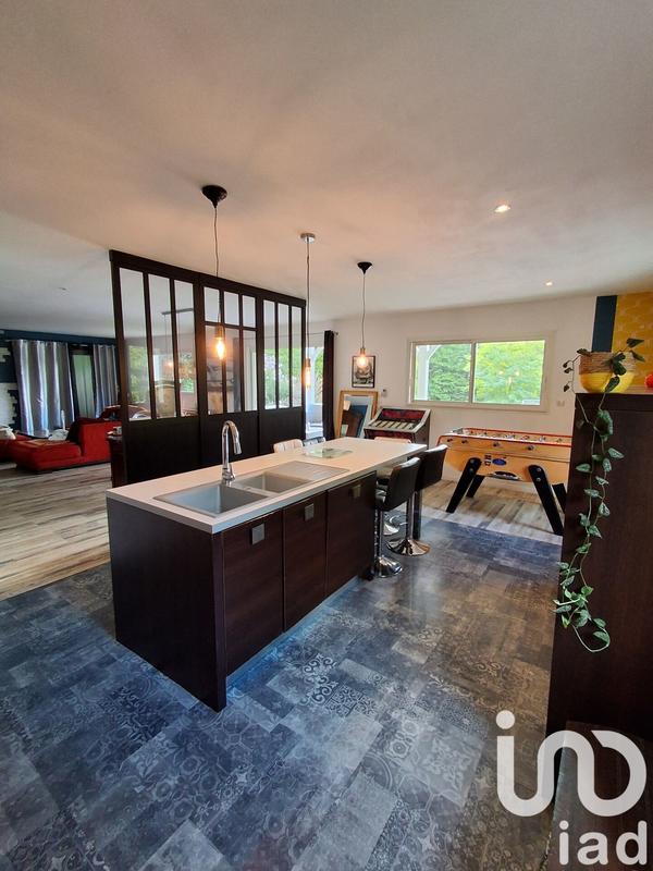 Maison - 142 m² - 6 pièces