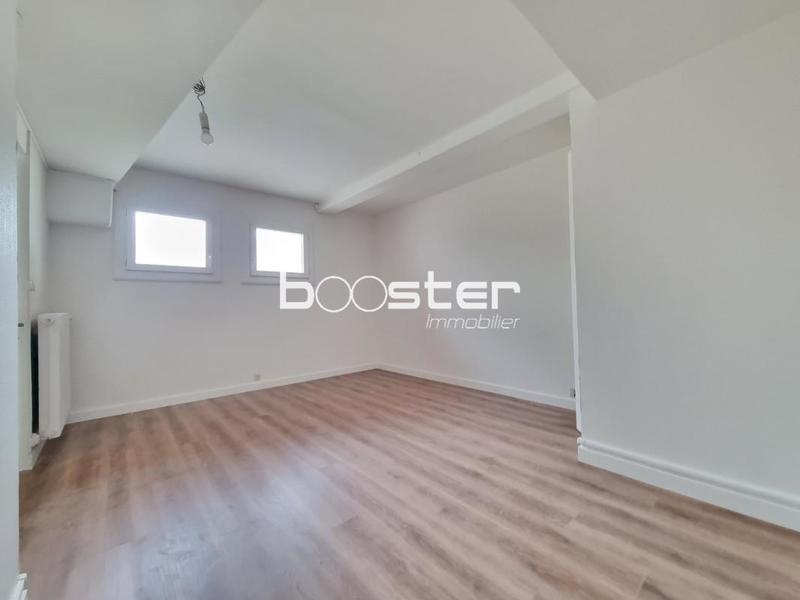 Appartement ancien - 74 m² - 4 pièces