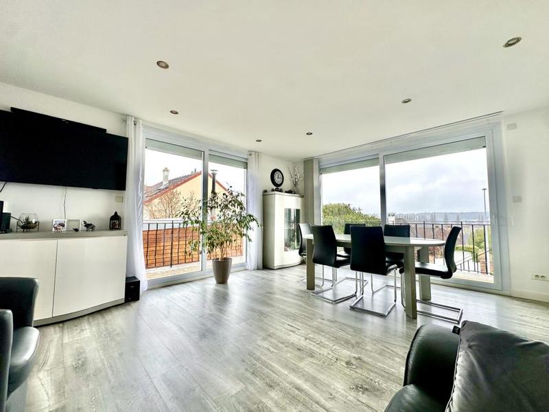 Maison - 109 m² - 4 pièces