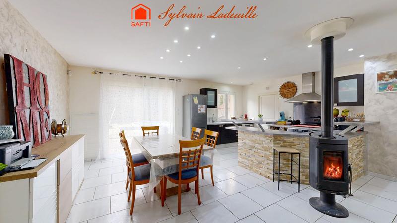 Maison - 85 m² - 4 pièces