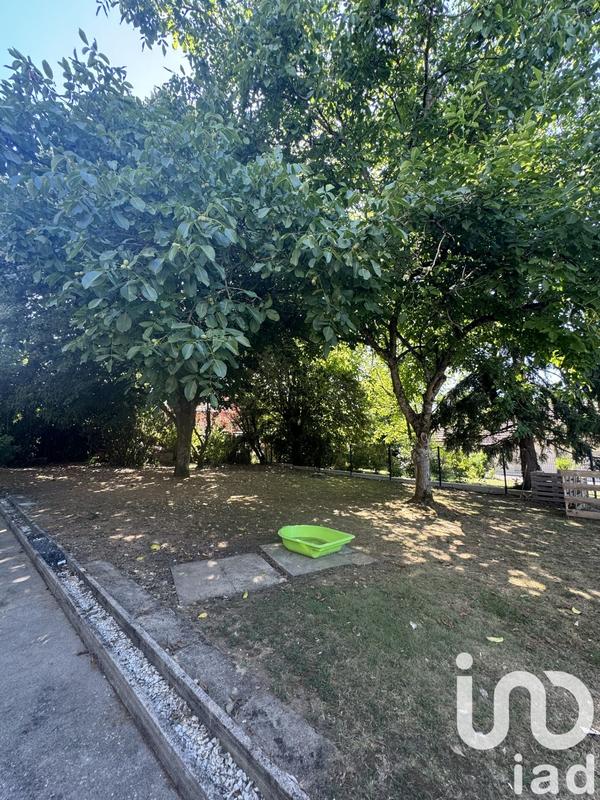 Maison - 167 m² - 8 pièces