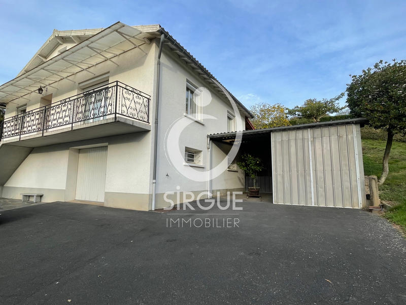 Maison - 92 m² - 5 pièces